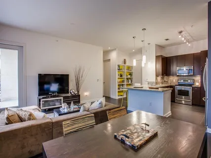 $2,700 | 2950 McKinney Avenue, Unit 304, Dallas, TX 75204