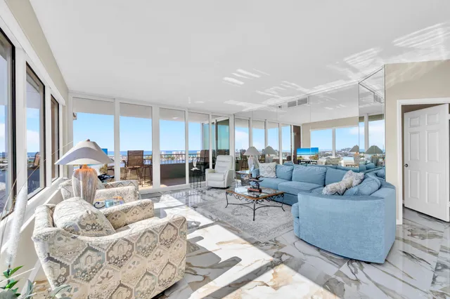 $2,300,000 | 320 Harbor Boulevard, Unit 901, Destin, FL 32541