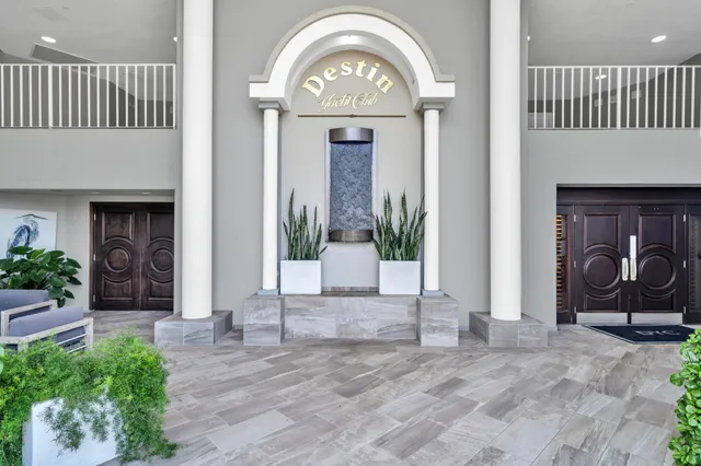 $2,300,000 | 320 Harbor Boulevard, Unit 901, Destin, FL 32541