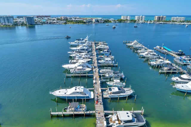 $2,300,000 | 320 Harbor Boulevard, Unit 901, Destin, FL 32541