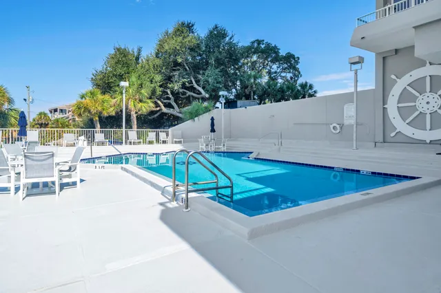 $2,300,000 | 320 Harbor Boulevard, Unit 901, Destin, FL 32541
