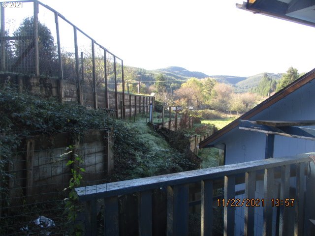 60841 Selander Road Coos Bay, OR 97420 - Photo 24 of 30 Gallery Image 24