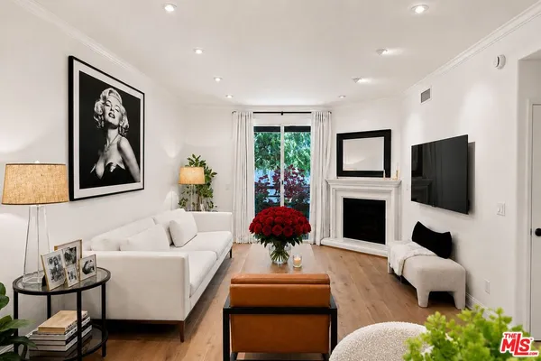 $769,000 | 4128 Whitsett Avenue, Unit 105, Studio City, CA 91604