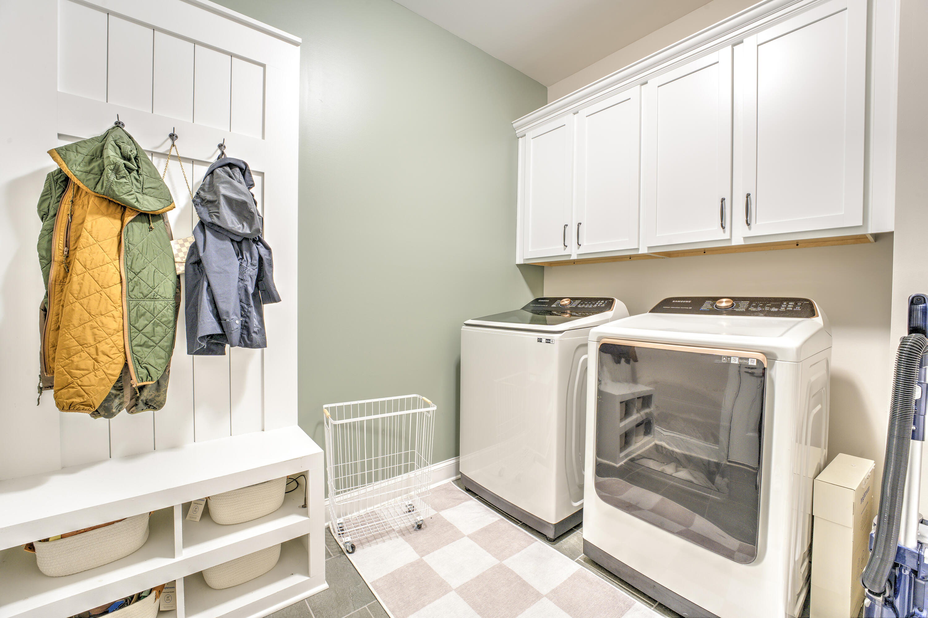 581 Double Play Drive Chattanooga, TN 37421 - Photo 11 of 30 6. Laundry