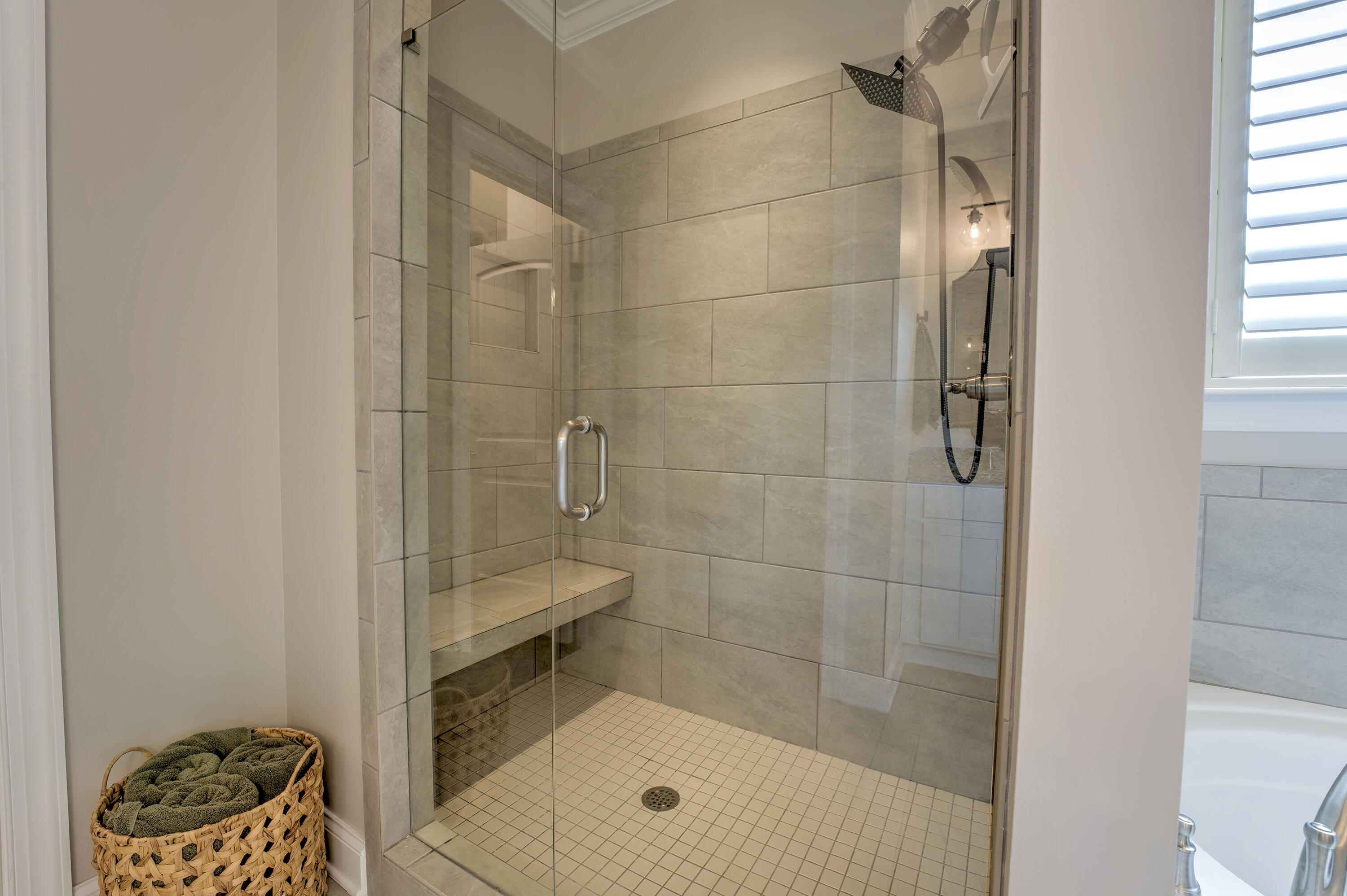 581 Double Play Drive Chattanooga, TN 37421 - Photo 23 of 30 12. Master Bath (3)