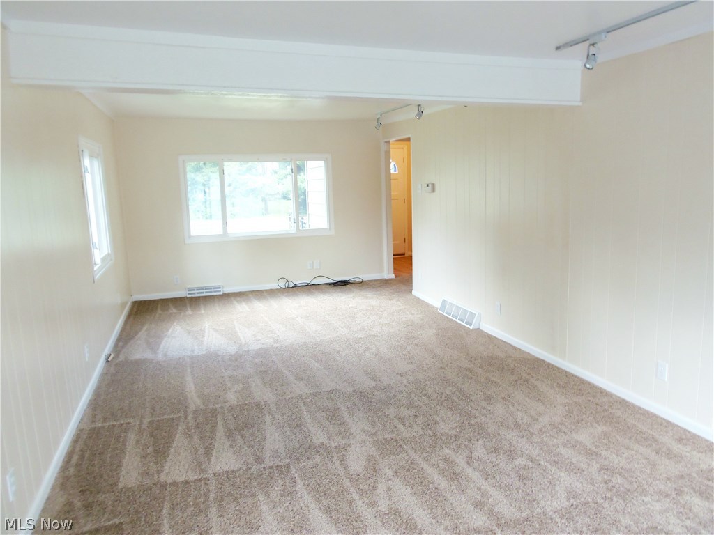 3037 Derling Road Akron, OH 44319 - Photo 16 of 33