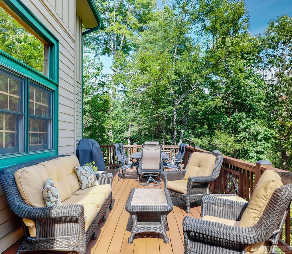 414 Deer Run Road Sapphire, NC 28774 - Photo 47 of 68 Gallery Image 47