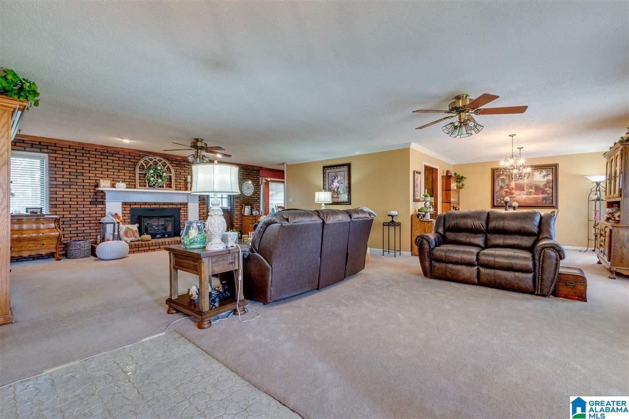 697 County Road 428 Clanton, AL 35045 - Photo 8 of 50