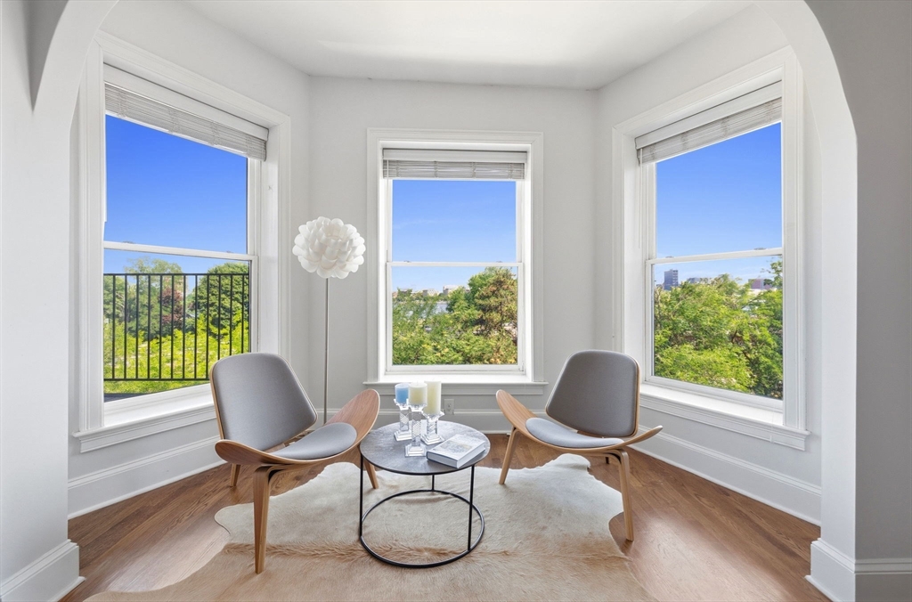 23 Bay State Road, Unit 4 Boston, MA 02215 - Photo 24 of 35 Gallery Image 24