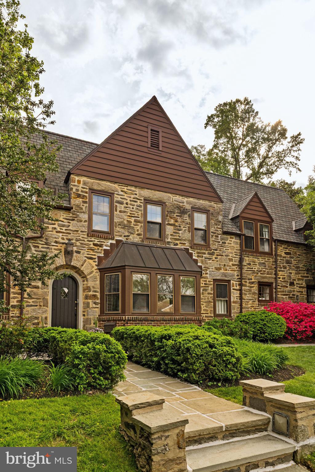 1872 Lambert Road Jenkintown, PA 19046 - Photo 12 of 115