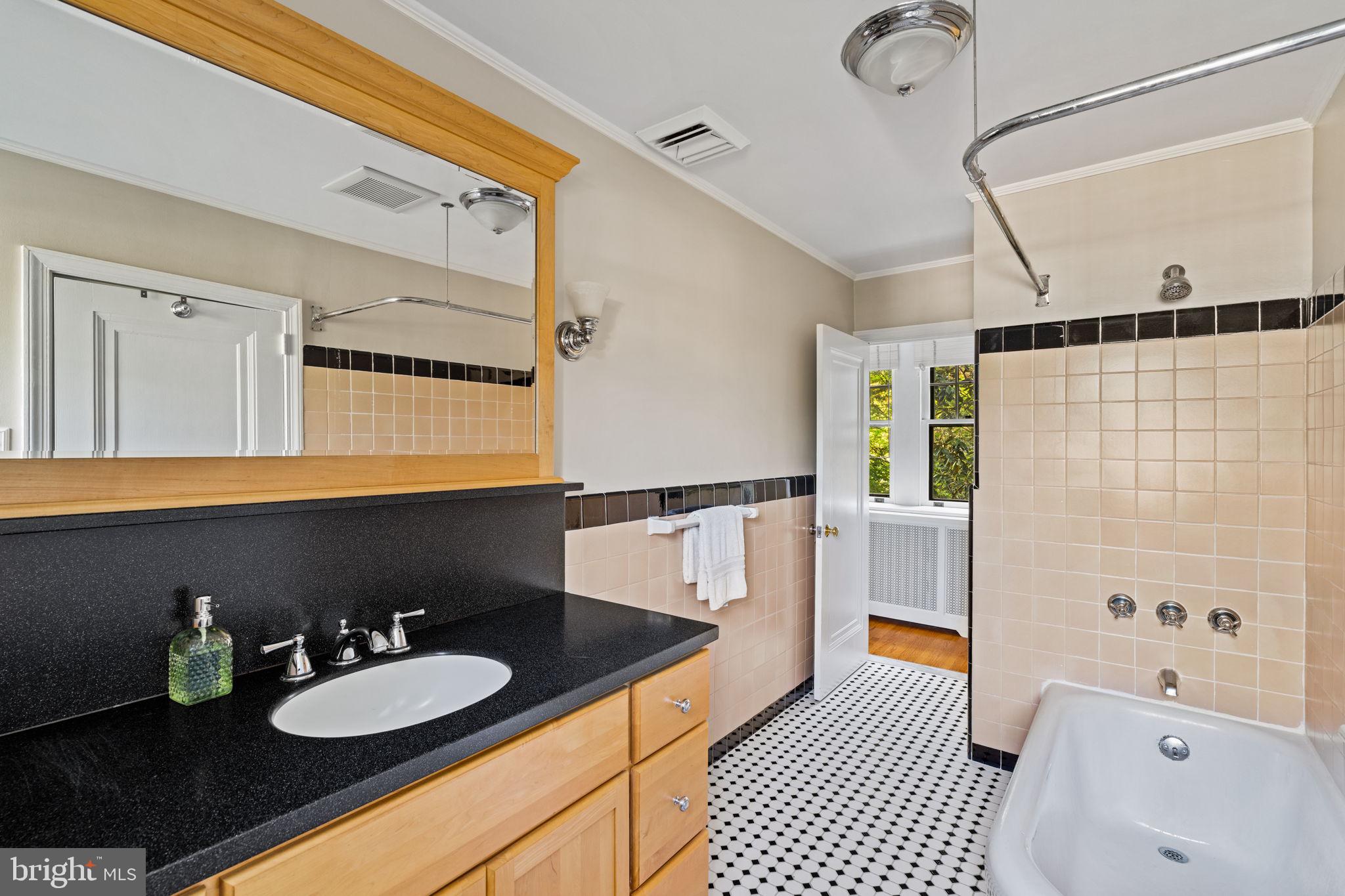 1872 Lambert Road Jenkintown, PA 19046 - Photo 78 of 115