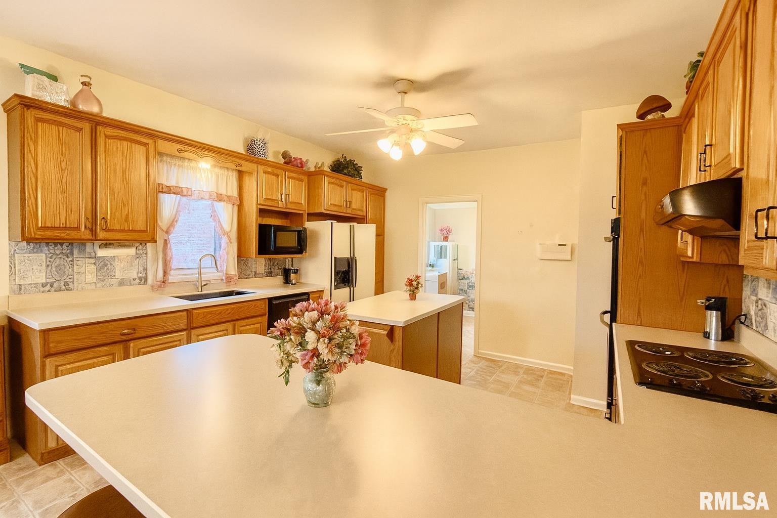 11103 North Northfield Lane Dunlap, IL 61525 - Photo 16 of 47