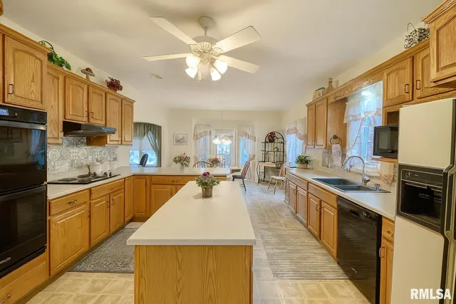 $359,900 | 11103 North Northfield Lane, Dunlap, IL 61525