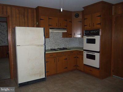1430 Town Point Road Cambridge, MD 21613 - Photo 6 of 16 Kitchen