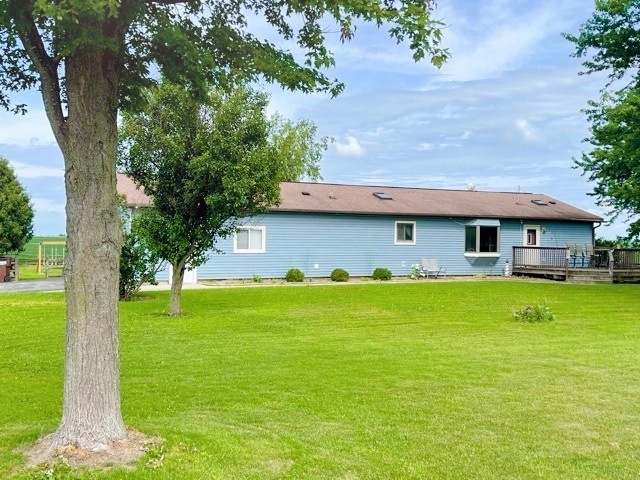 588 Glidden Road Kingston, IL 60145 - Photo 2 of 22
