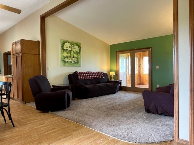 588 Glidden Road Kingston, IL 60145 - Photo 4 of 22