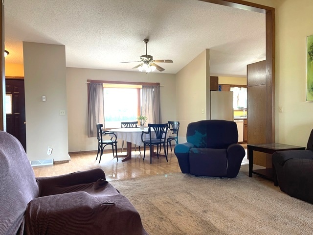 588 Glidden Road Kingston, IL 60145 - Photo 5 of 22