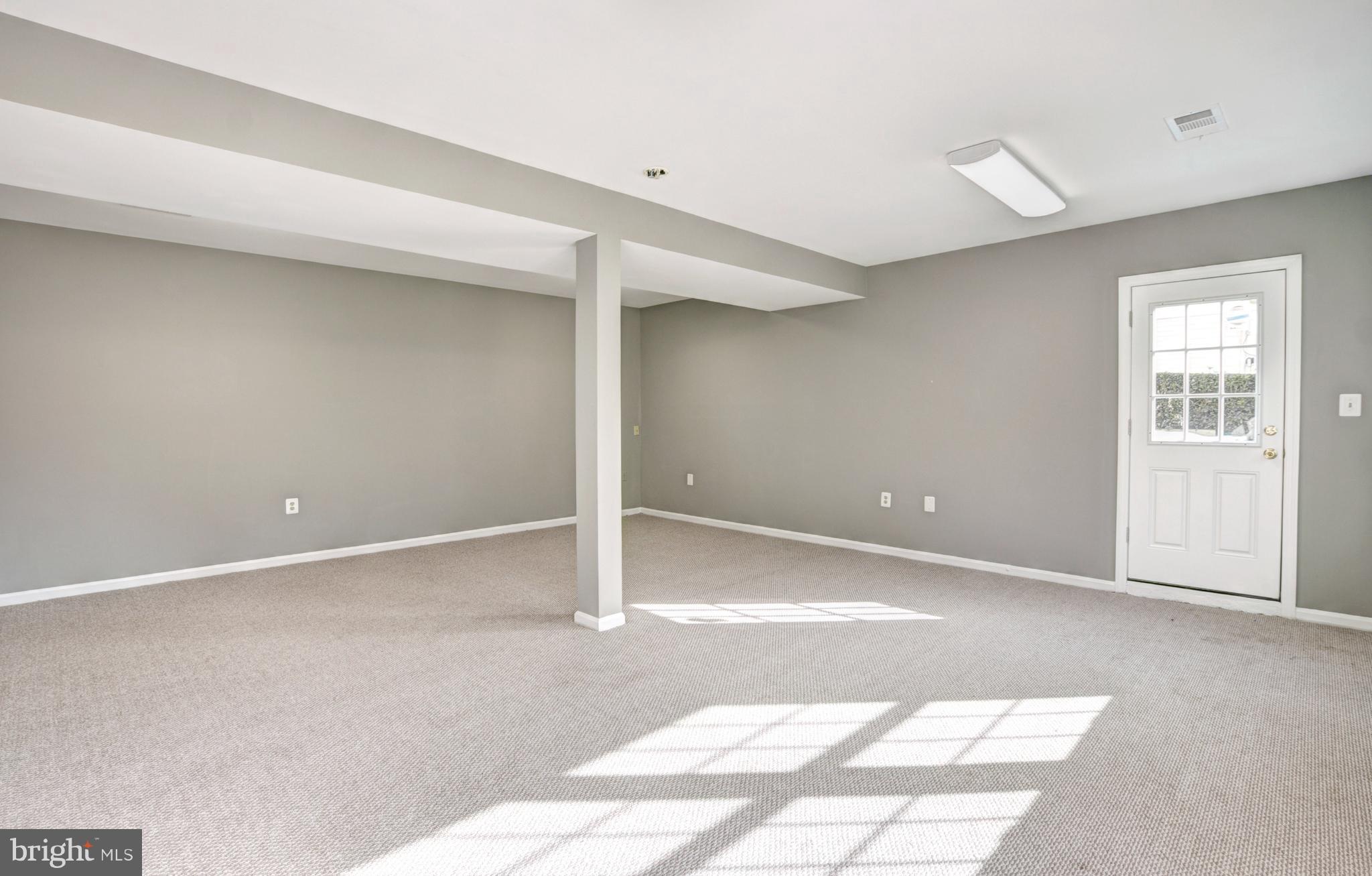 4203 Whitacre Road Fairfax, VA 22032 - Photo 24 of 33 Gallery Image 24
