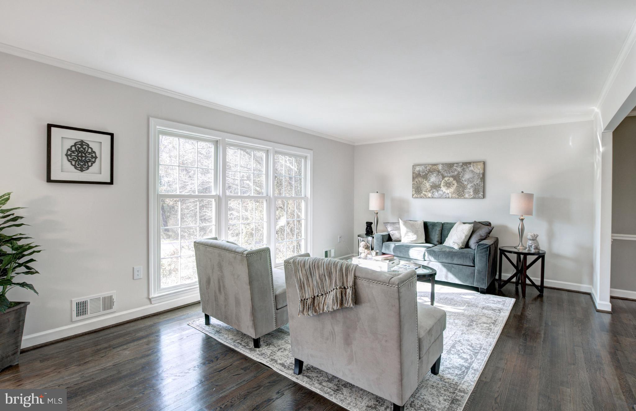 4203 Whitacre Road Fairfax, VA 22032 - Photo 7 of 33 Gallery Image 7