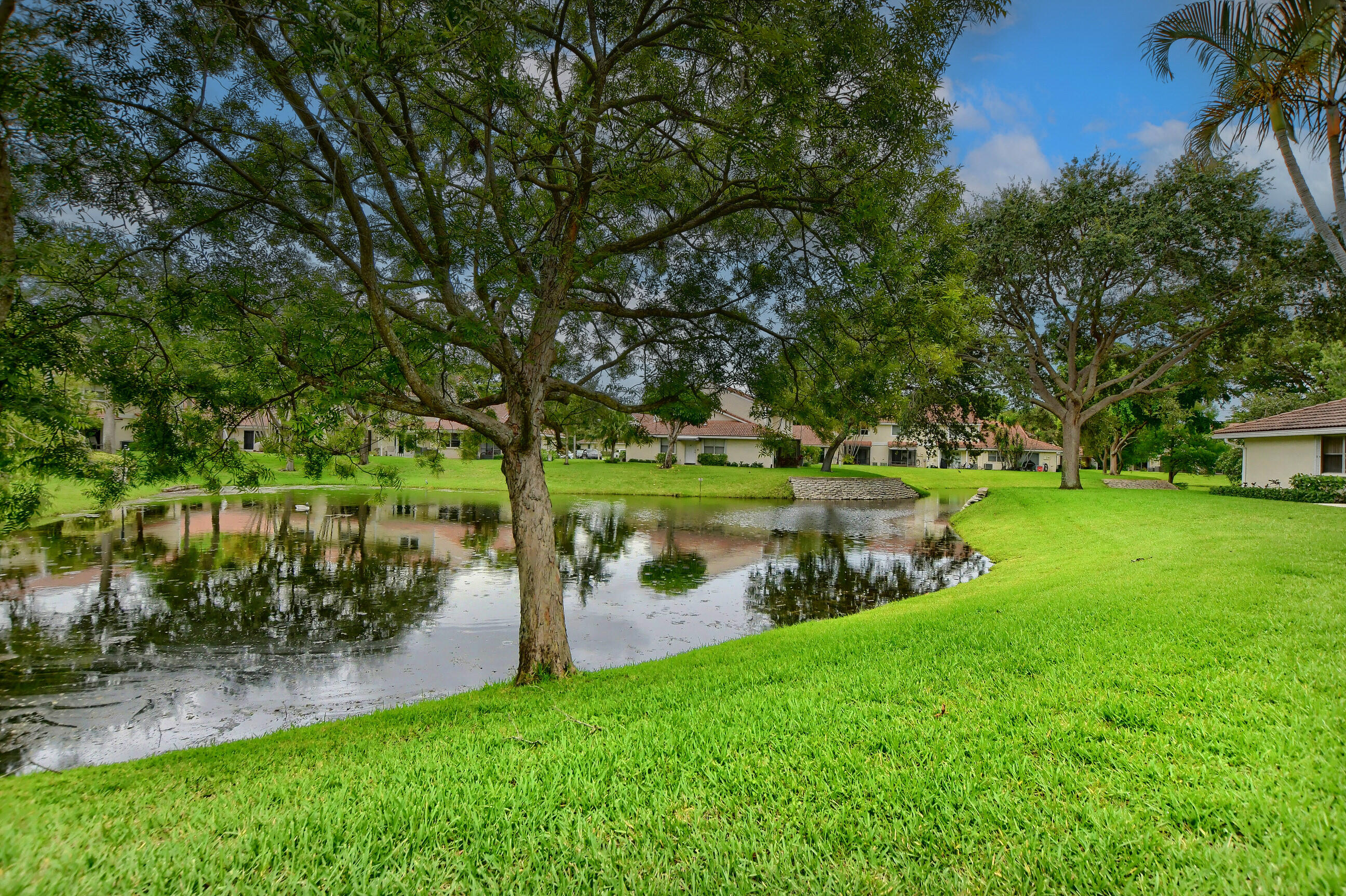 6489 Boca Circle Boca Raton, FL 33433 - Photo 29 of 31 30_ebf_6640-hdr(5)