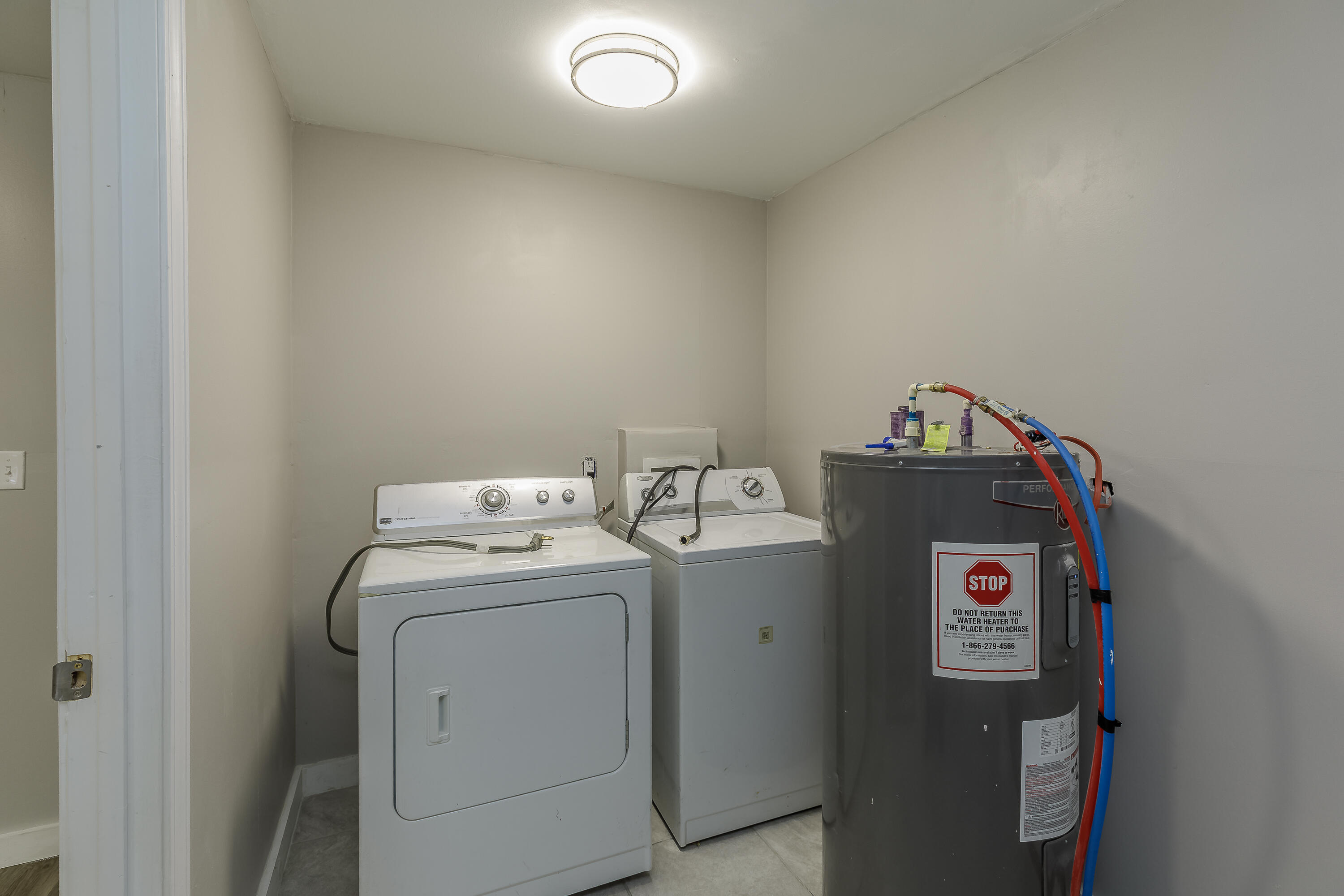 164 Elm Street Trion, GA 30753 - Photo 16 of 31 Half Bath / Laundry