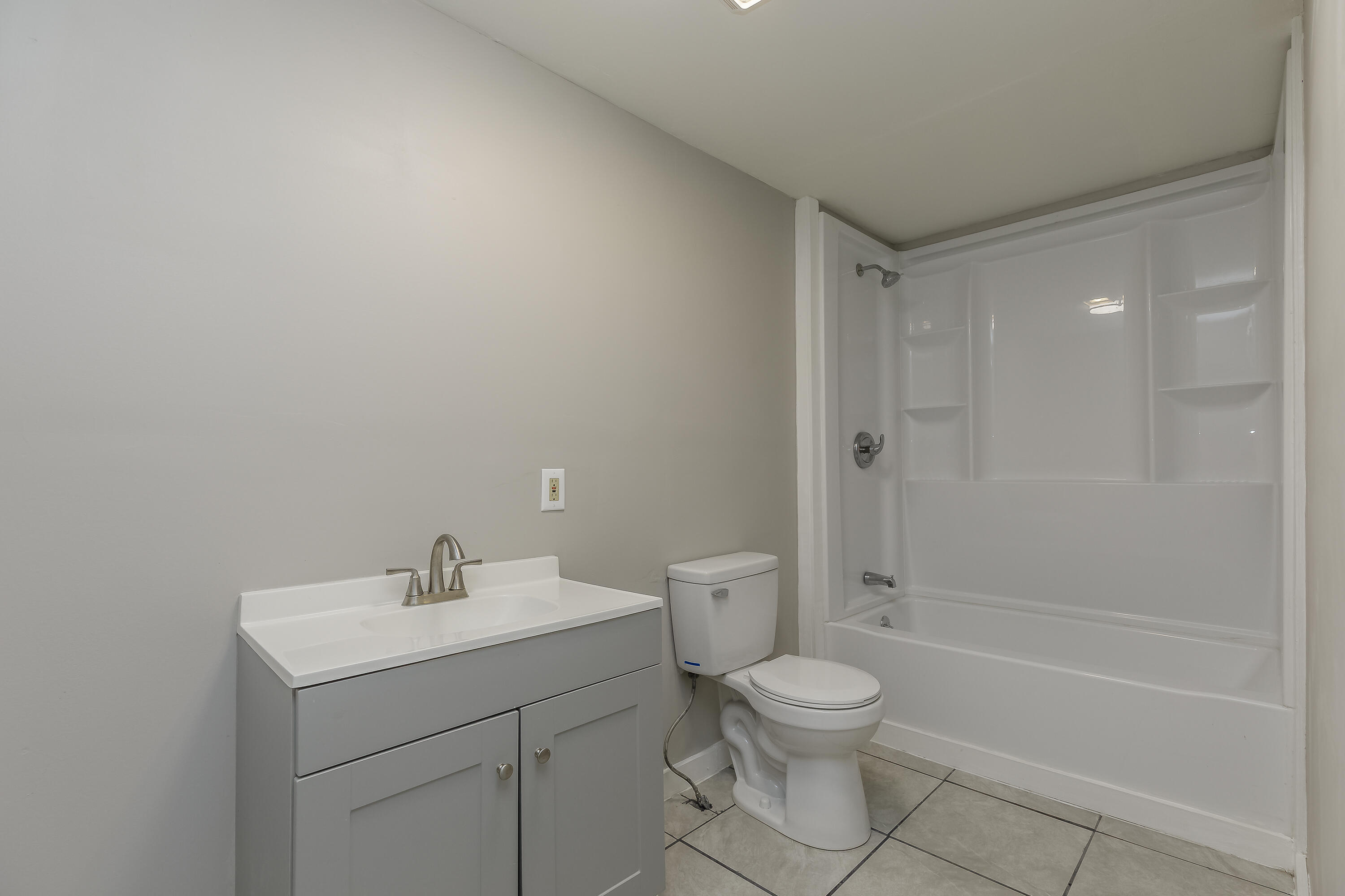 164 Elm Street Trion, GA 30753 - Photo 21 of 31 Full Bath