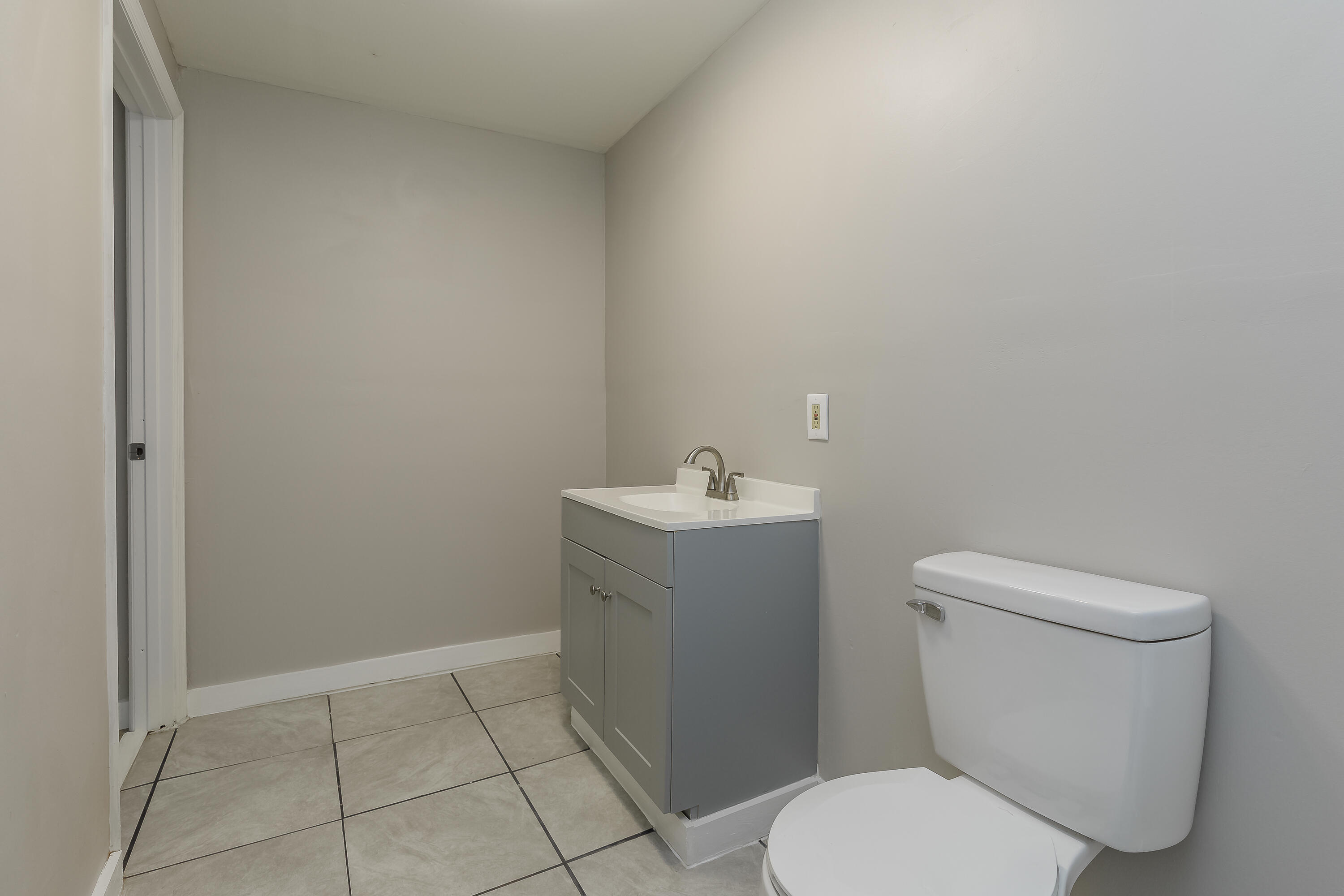 164 Elm Street Trion, GA 30753 - Photo 23 of 31 Full Bath