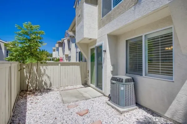 $920,000 | 11865 Spruce Run Drive, Unit C, San Diego, CA 92131