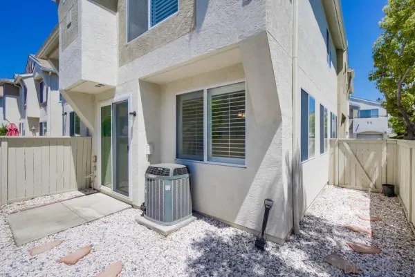 $920,000 | 11865 Spruce Run Drive, Unit C, San Diego, CA 92131
