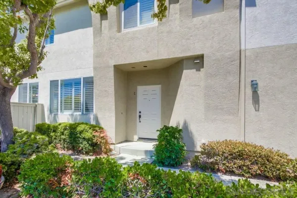 $920,000 | 11865 Spruce Run Drive, Unit C, San Diego, CA 92131
