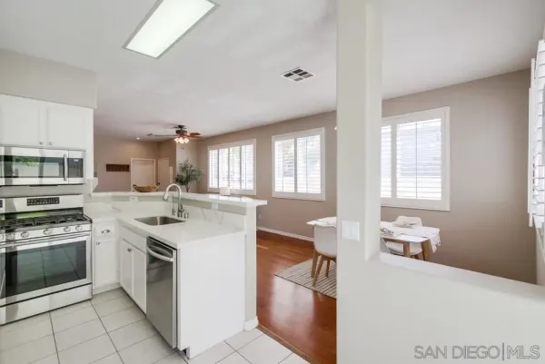 $920,000 | 11865 Spruce Run Drive, Unit C, San Diego, CA 92131