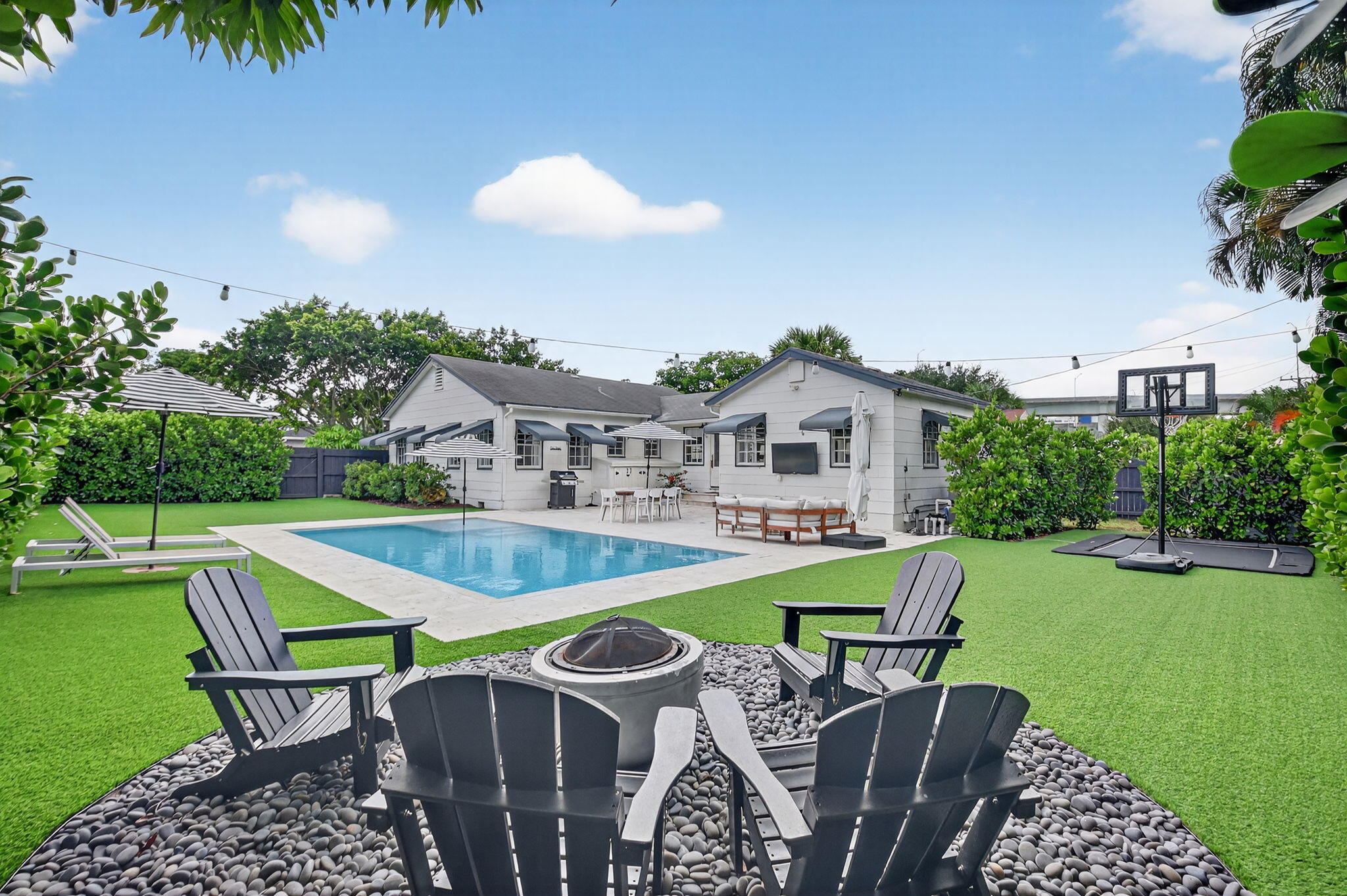 1001 Avon Road West Palm Beach, FL 33401 - Photo 1 of 73 52-web-or-mls-062_DSC_0305