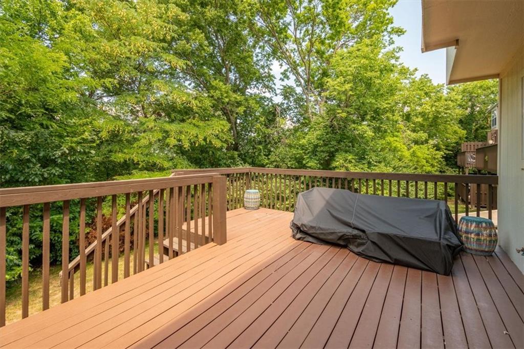1219 Northwest Hidden Ridge Circle Blue Springs, MO 64015 - Photo 18 of 21