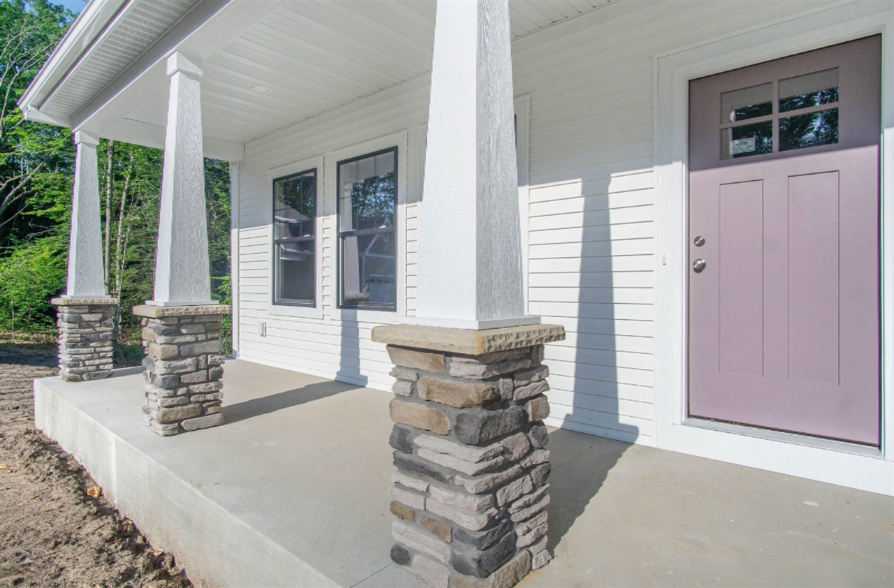 6077 Turtle Ridge Muskegon, MI 49444 - Photo 3 of 36