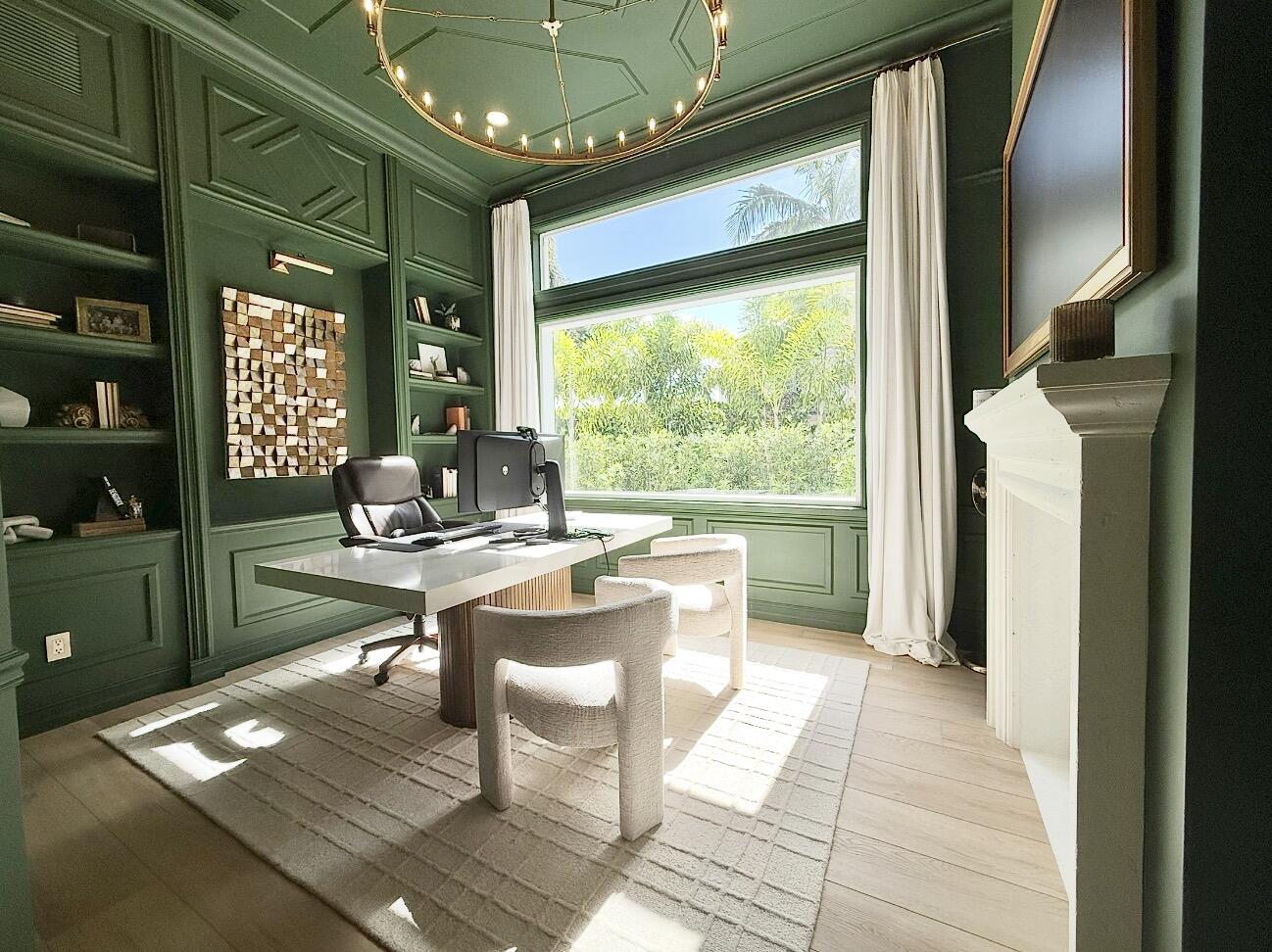 134 Rosalia Court Jupiter, FL 33478 - Photo 9 of 30 IMG_2307