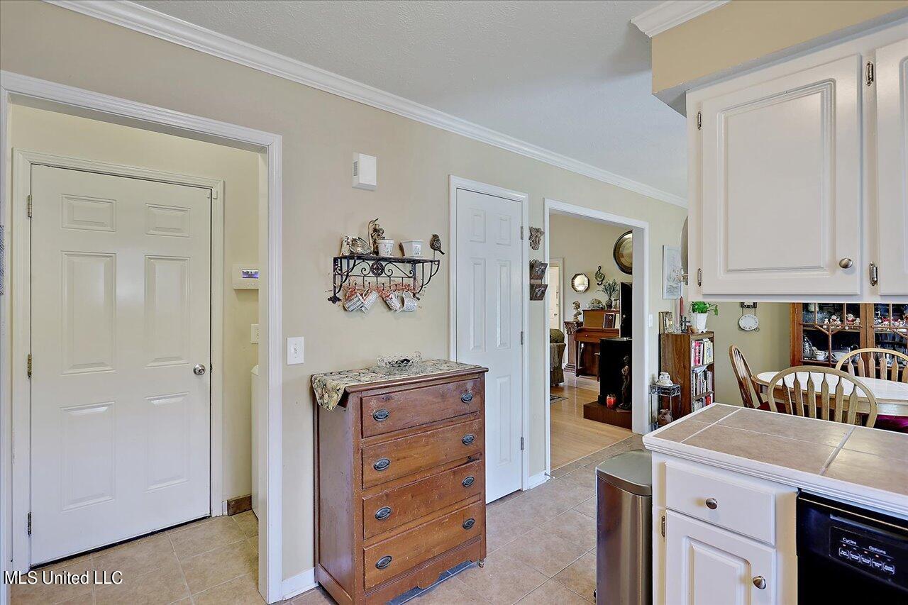 172 Cedar Spring Circle Pearl, MS 39208 - Photo 13 of 29 13-172 Cedar Spring Cir