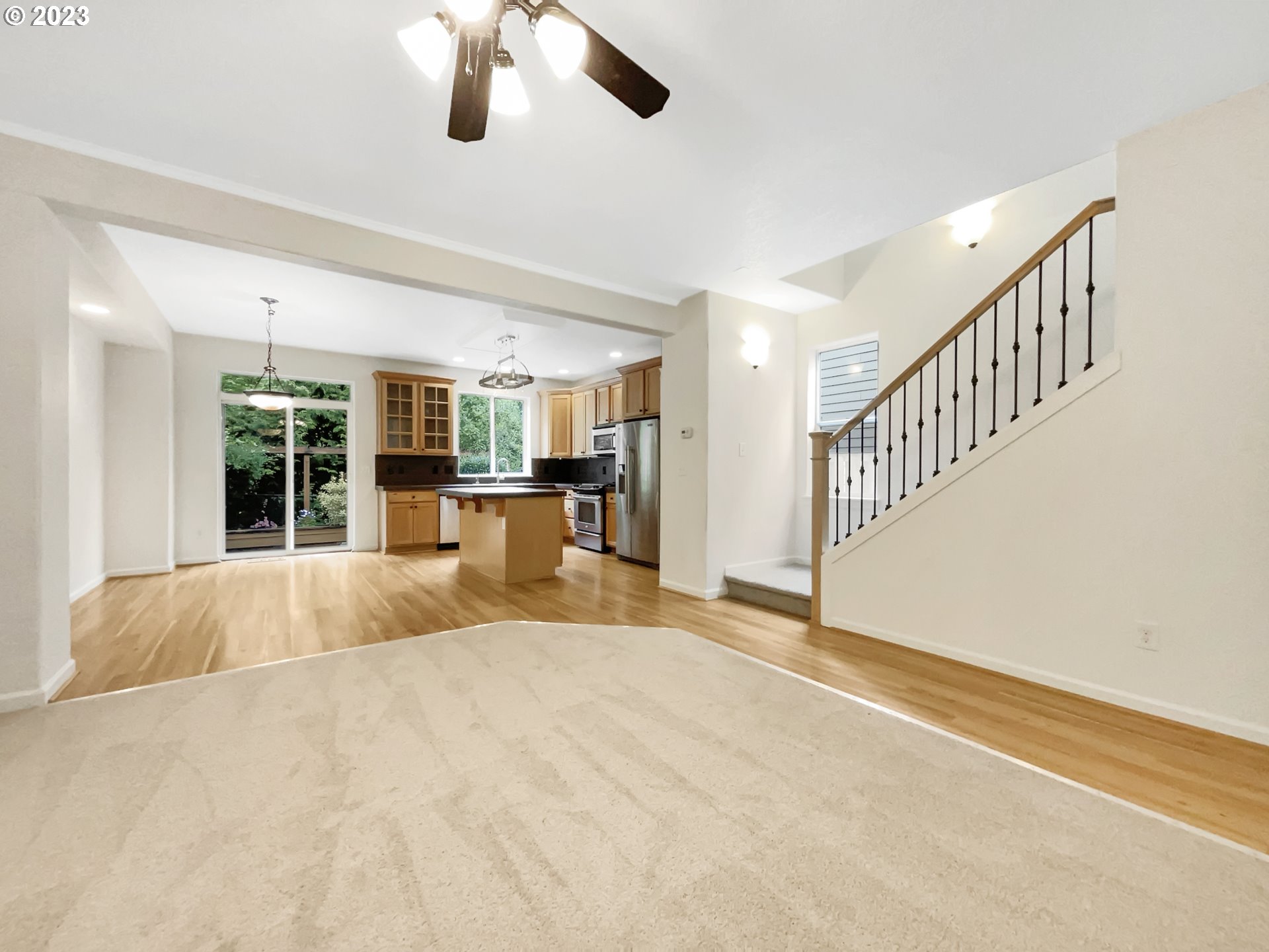 13975 Traveler Road Oregon City, OR 97045 - Photo 4 of 16 Gallery Image 4