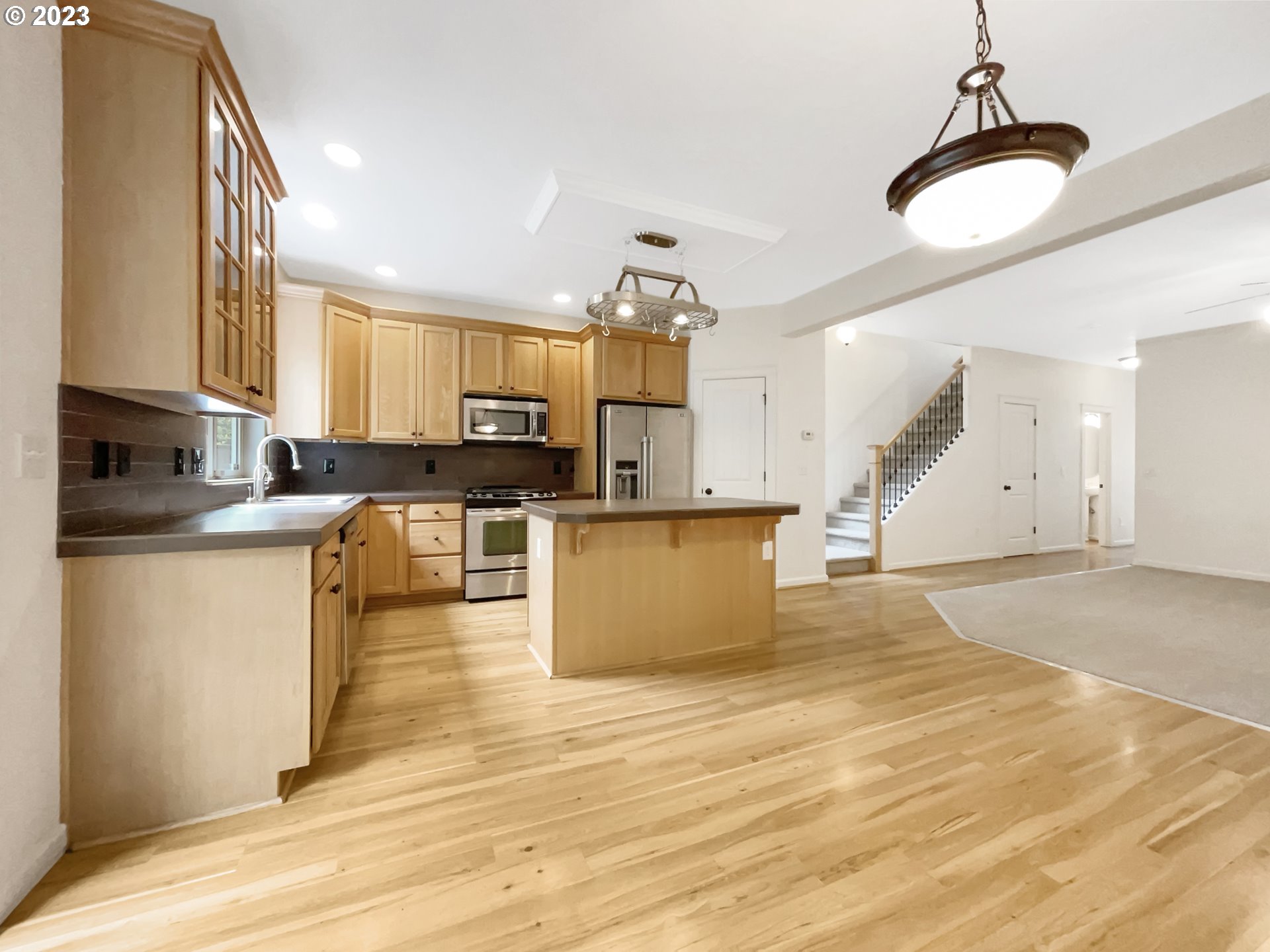 13975 Traveler Road Oregon City, OR 97045 - Photo 5 of 16 Gallery Image 5