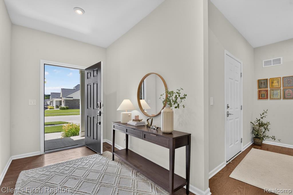 4699 Bingham Road Canton, MI 48188 - Photo 7 of 62