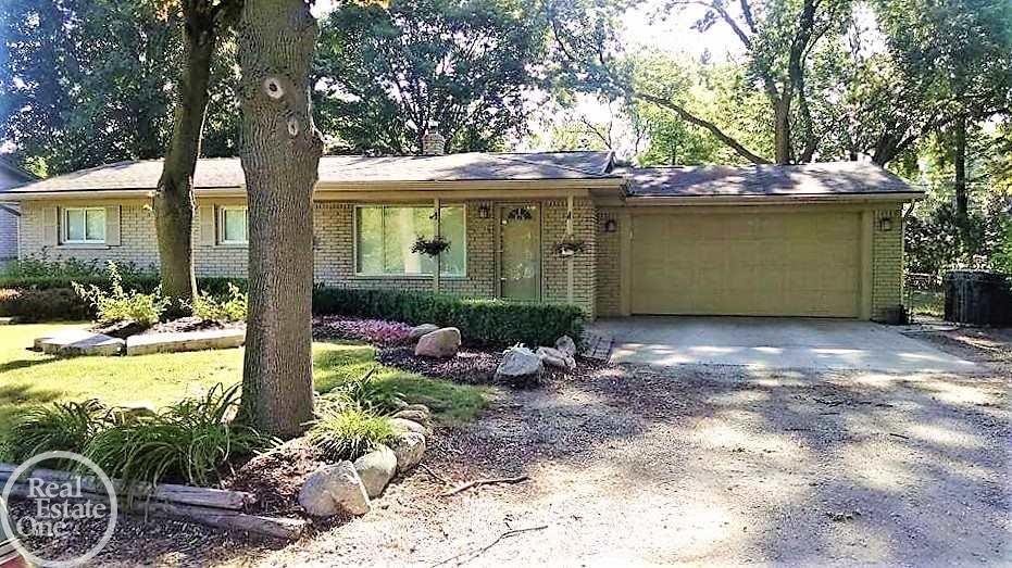 50710 Ryan Road Utica, MI 48317 - Photo 2 of 76
