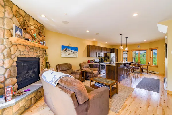 $689,000 | 6013 Allagash Drive, Unit I3, Carrabassett Valley, ME 04947