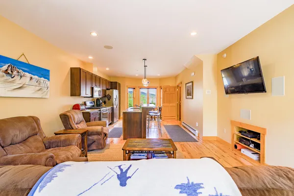 $689,000 | 6013 Allagash Drive, Unit I3, Carrabassett Valley, ME 04947