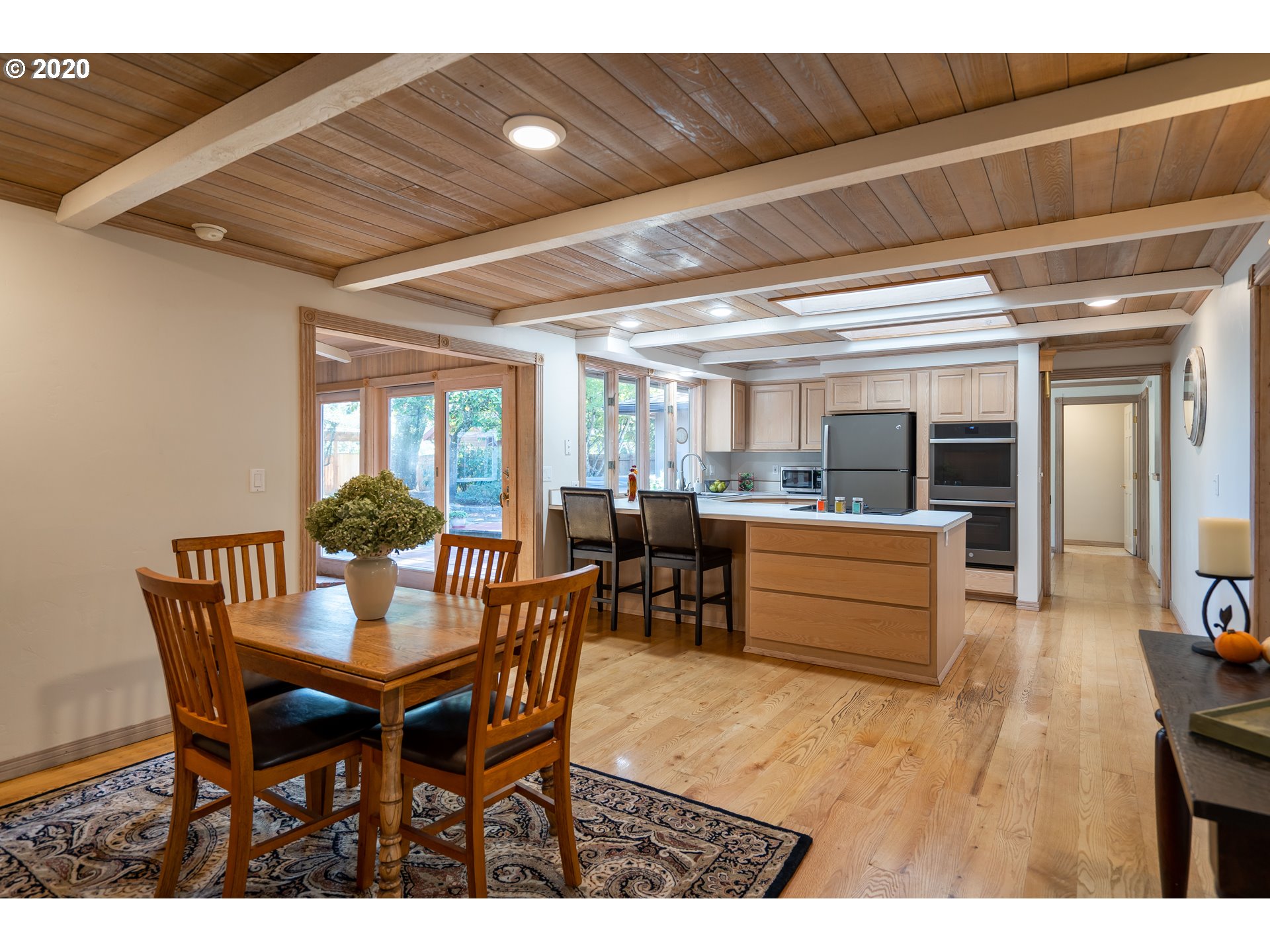 1965 Ridgeway Drive Eugene, OR 97401 - Photo 6 of 32 Gallery Image 6