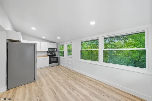 $365,000 | 330 Springbrook Trail, Sparta, NJ 07871