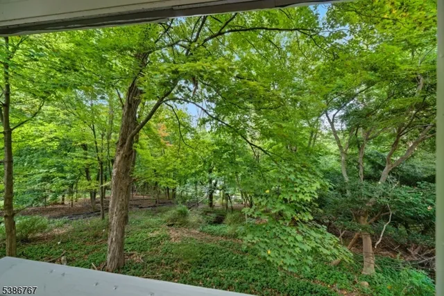 $365,000 | 330 Springbrook Trail, Sparta, NJ 07871