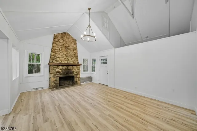 $365,000 | 330 Springbrook Trail, Sparta, NJ 07871