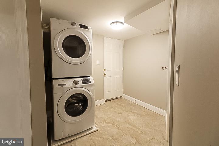 5097 Sheriff Road Northeast Washington, DC 20019 - Photo 30 of 34 Washer and Dryer