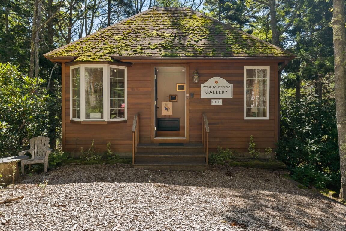 130 Van Horn Road East Boothbay, ME 04544 - Photo 15 of 19 68