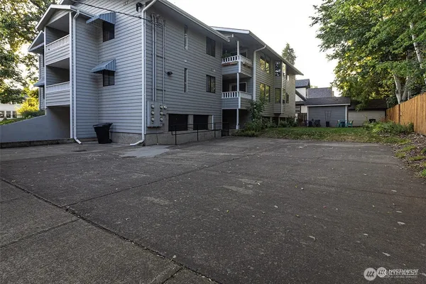 $350,000 | 399 South Palouse Street, Unit 1, Walla Walla, WA 99362