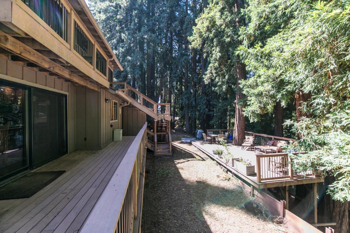 22682 Summit Road Los Gatos, CA 95033 - Photo 16 of 32 a view of balcony and deck